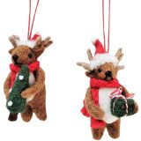 Reindeers with Present & Tree Hanging De