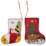 Reindeer & Santa on Stockings Hanging De